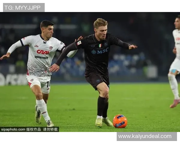 诺阿朗强调对尤文之战的重要性不勒斯需在各项赛事中保持竞争力 诺阿朗强调对尤文之战的重要性不勒斯需在各项赛事中保持竞争力