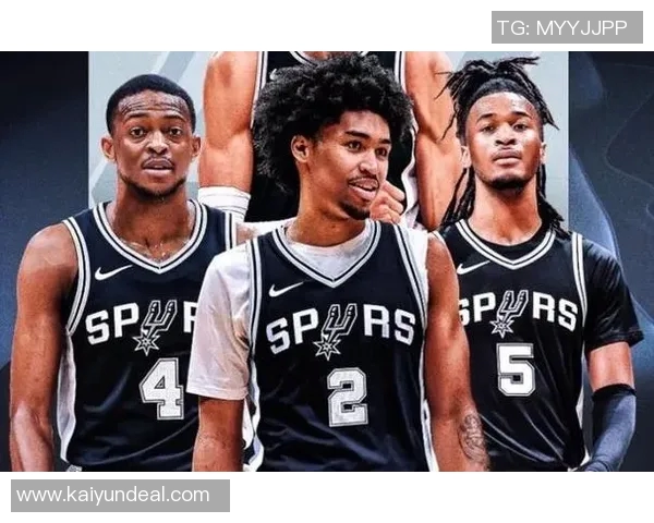 哈珀谈与福克斯卡斯尔的默契配合与团队精神展现