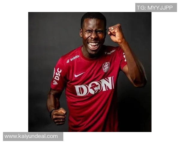 克卢日与31岁中卫祖马解约仅出战四场比赛引发关注